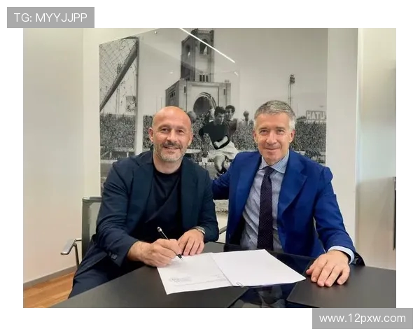 博洛尼亚与34岁门将斯科鲁普斯基续约至2027年双方达成新协议