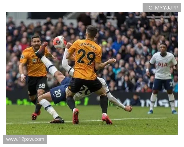 格瓦：力争赢得奖杯 期待赛季获得更多出场机会