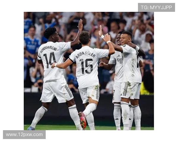 阿隆索重塑皇马攻守体系间接引发巴塞罗那战术失衡