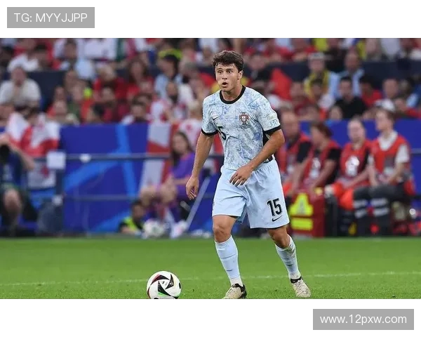 西媒曝阿里瓦斯差点加盟吉达国民 皇马可分得1400万欧元 西媒曝阿里瓦斯差点加盟吉达国民 皇马可分得1400万欧元